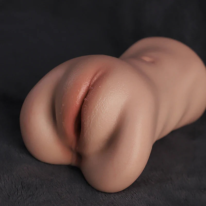 Brandi: 2.73LB Realistic Silicone Vagina